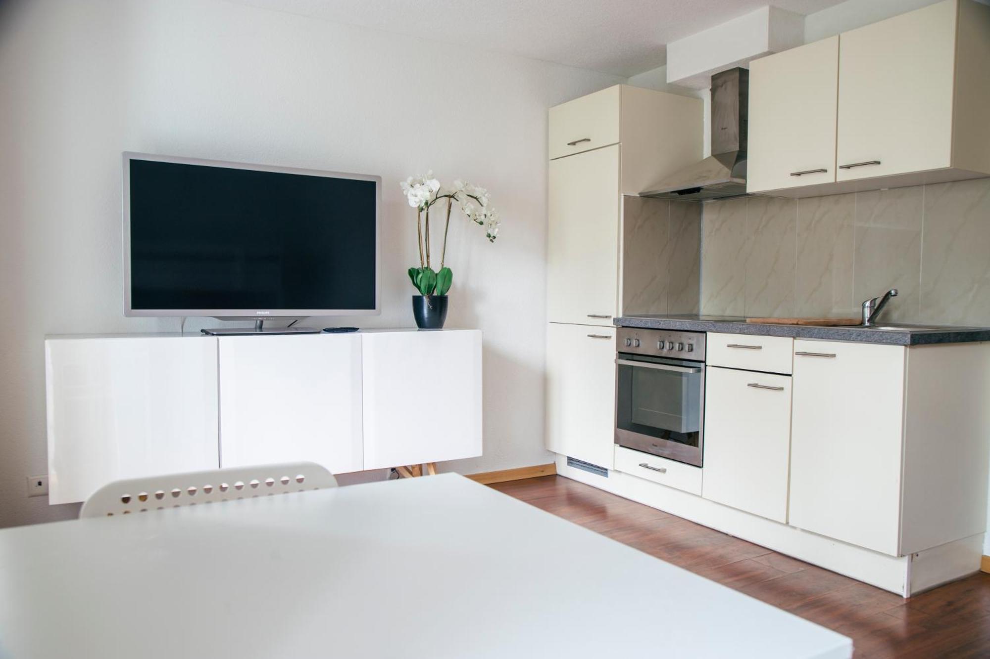 Nimbuzzz Apartments Unterseen 외부 사진